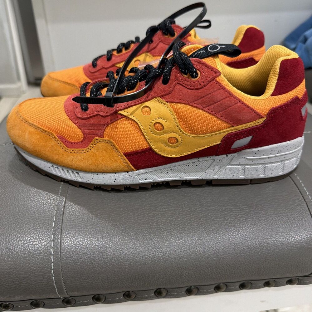 Saucony Shadow 5000 Mens Style : S70713-3 Size 8.5